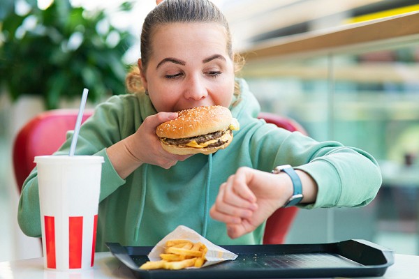 Como a pressa influencia na qualidade da dieta